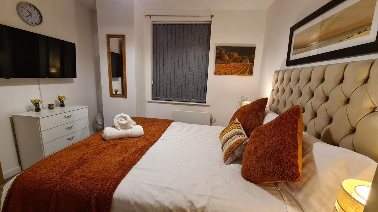 Luxury 2 Bed Apt With Free Wi-Fi & Parking Manchester Exterior photo