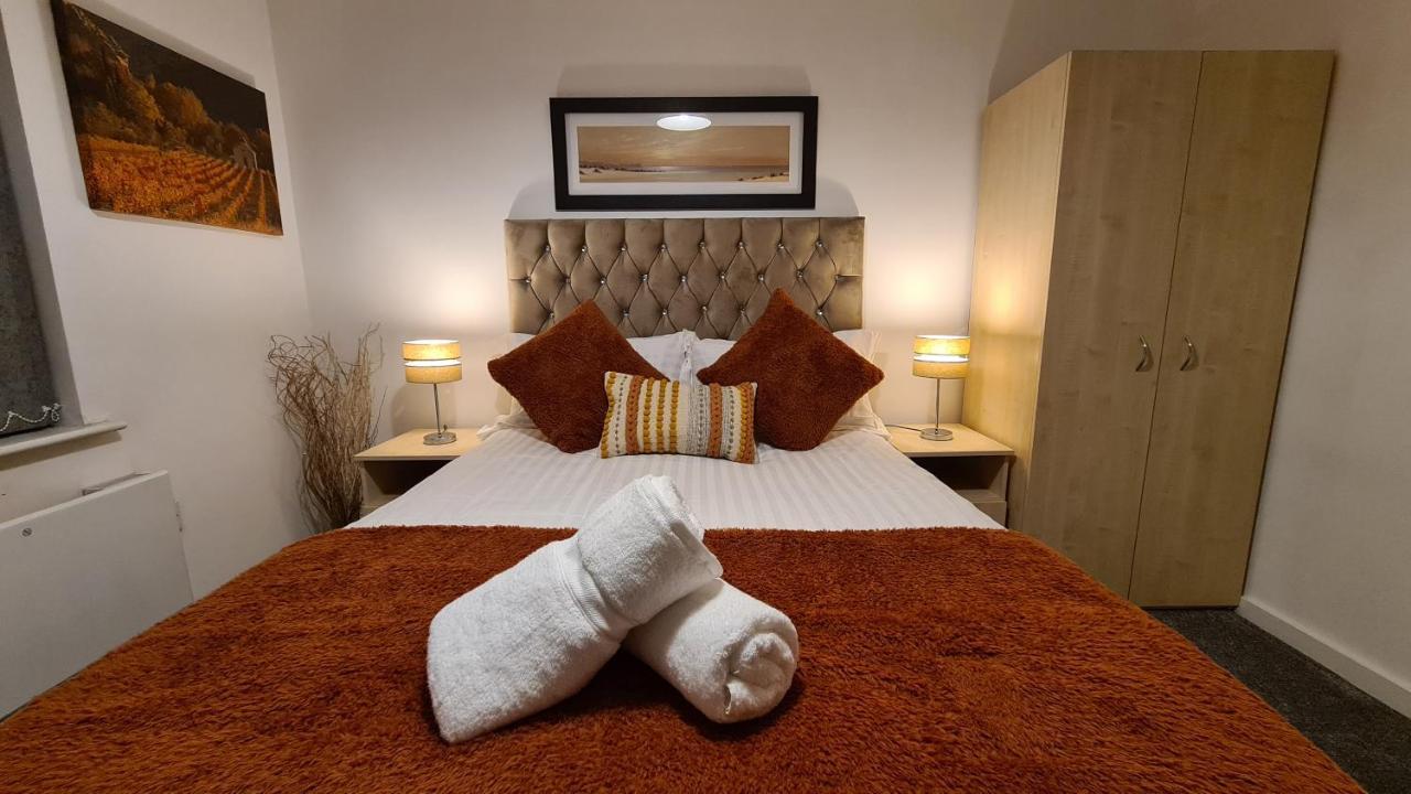 Luxury 2 Bed Apt With Free Wi-Fi & Parking Manchester Exterior photo
